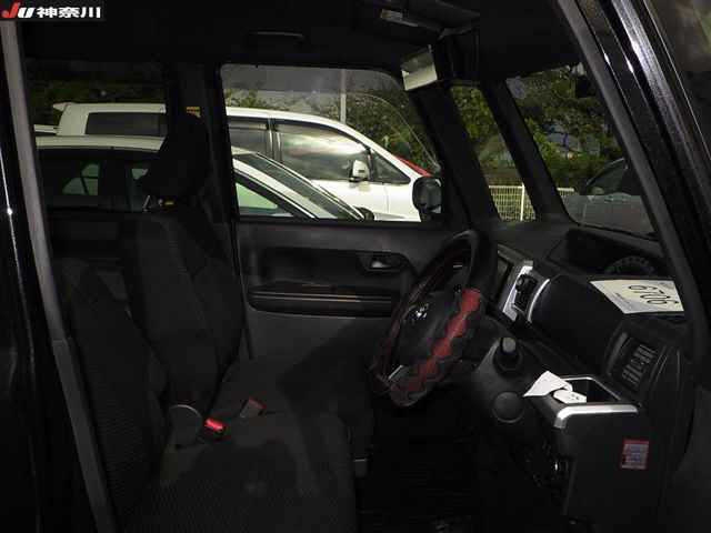 TOYOTA PIXIS MEGA 2018