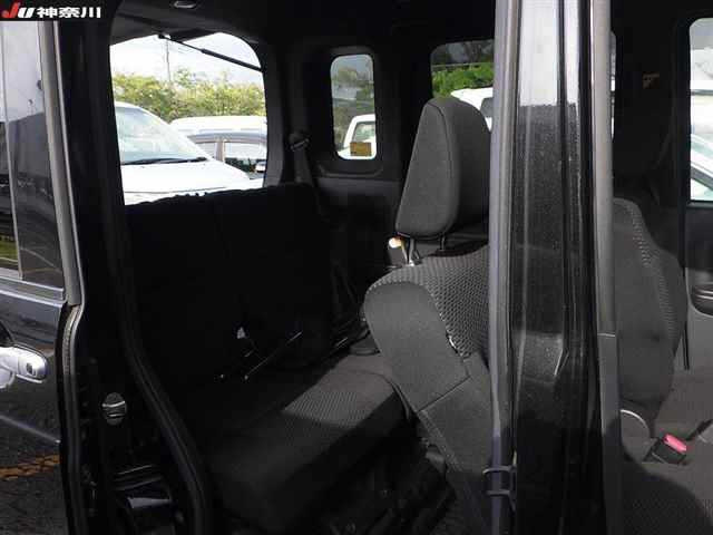 TOYOTA PIXIS MEGA 2018