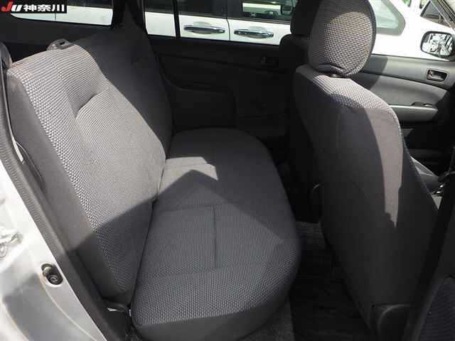 TOYOTA SUCCEED 2013