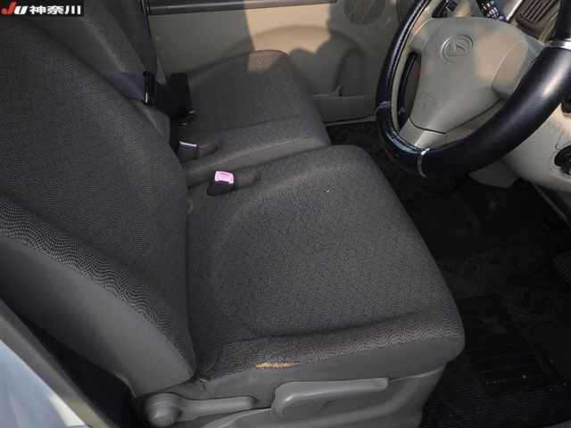 DAIHATSU TANTO 2009