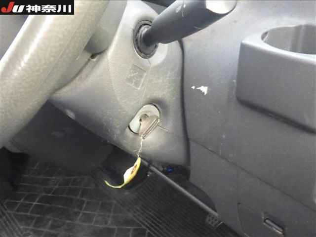 DAIHATSU HIJET VAN 2014