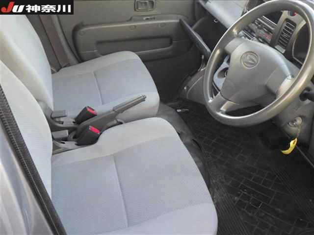 DAIHATSU HIJET VAN 2014