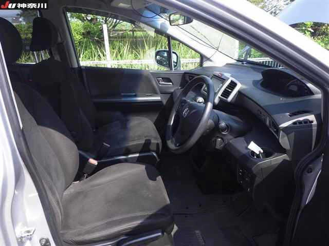 HONDA FREED 2014