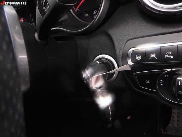 MERCEDES BENZ C CLASS WAGON 2017