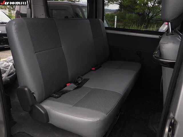 TOYOTA TOWN ACE VAN 2016