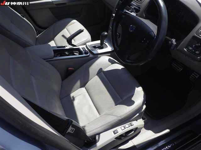 VOLVO V50 2009