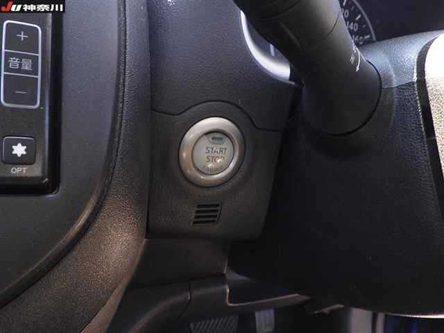 NISSAN MARCH 2011