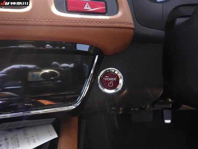 HONDA VEZEL 2014