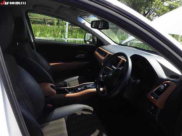 HONDA VEZEL 2014