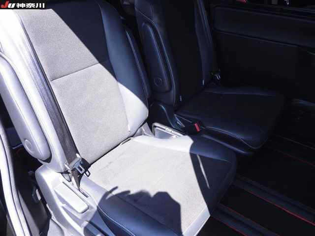 TOYOTA NOAH 2018