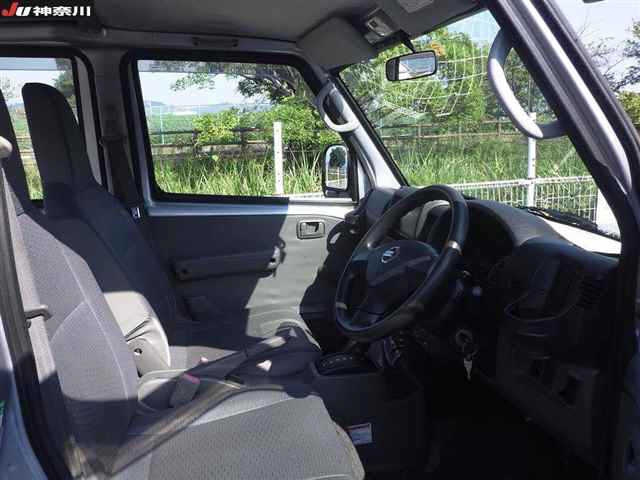 NISSAN CLIPPER VAN 2013