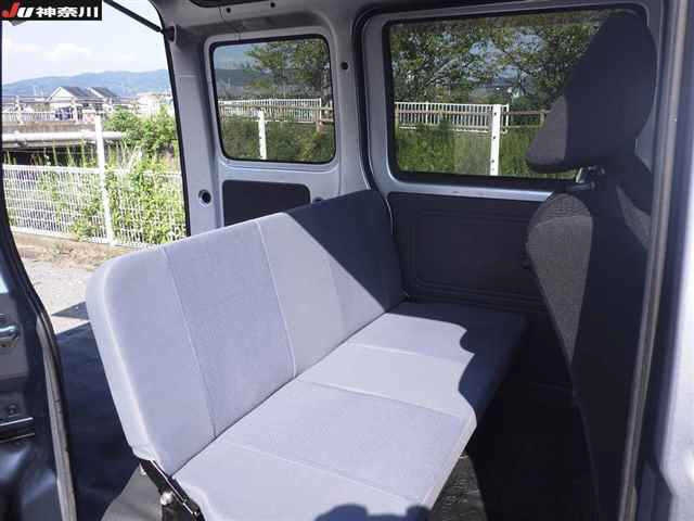 DAIHATSU HIJET VAN 2011