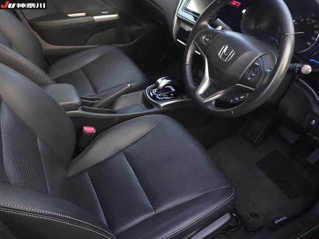 HONDA GRACE 2015