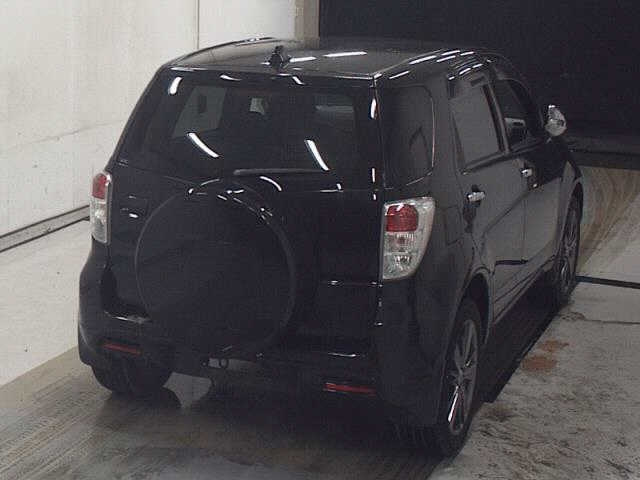 DAIHATSU BEGO 2015