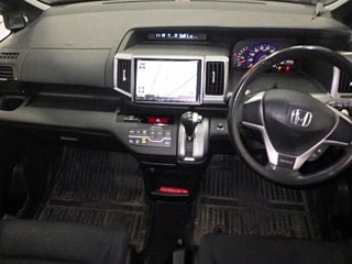 HONDA STEP WAGON 2012