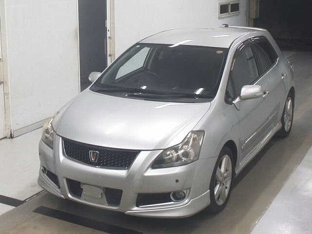TOYOTA BLADE 2010