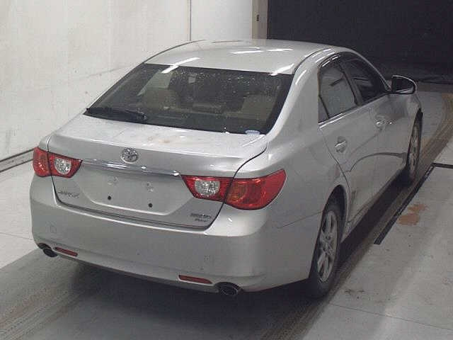TOYOTA MARK X 2012
