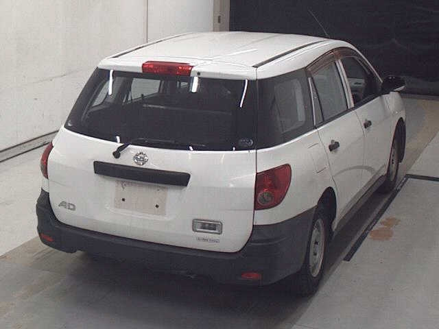 NISSAN AD 2009