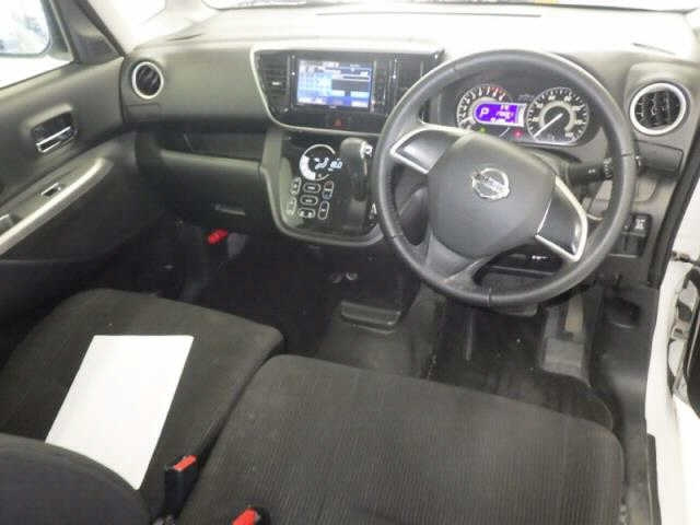 NISSAN DAYZ ROOX 2014