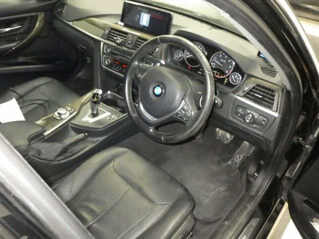 BMW 3 SERIES 2013