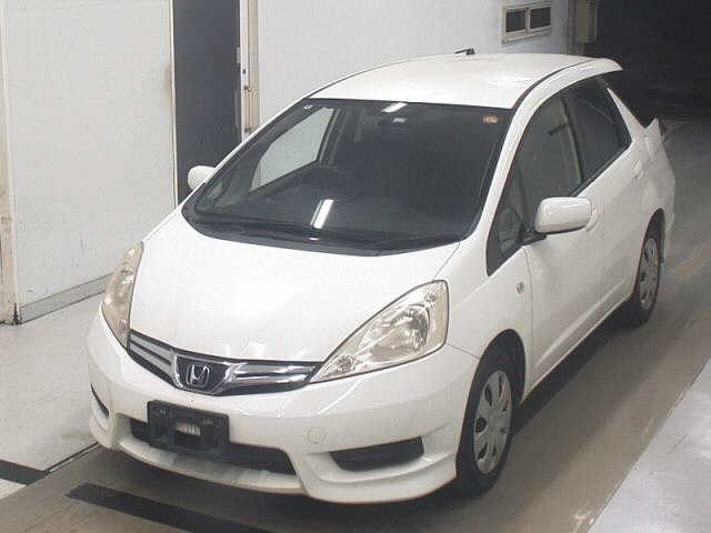 HONDA FIT SHUTTLE 2014