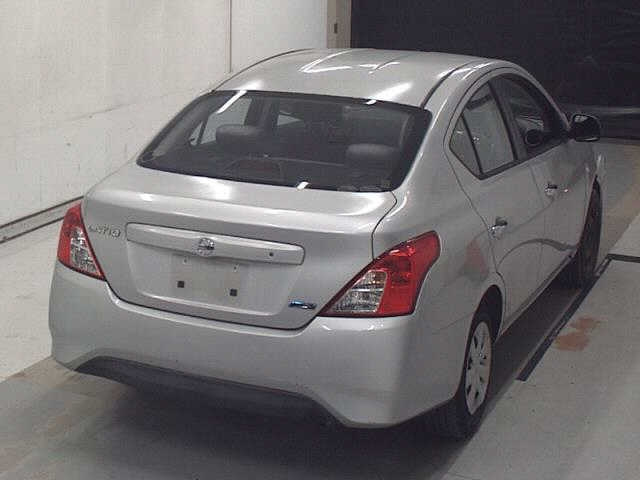 NISSAN LATIO 2015