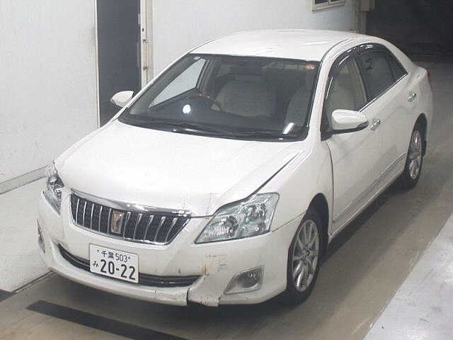 TOYOTA PREMIO 2014