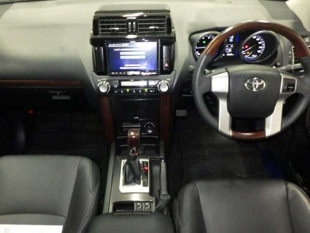 TOYOTA LAND CRUISER PRADO 2017