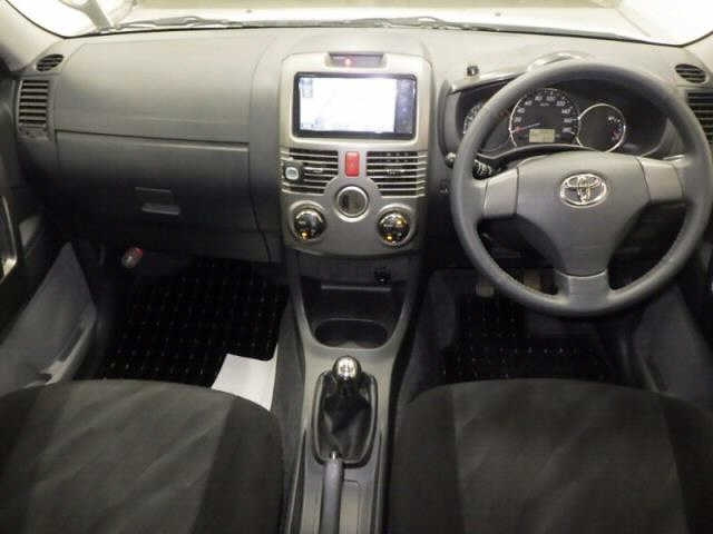 TOYOTA RUSH 2009
