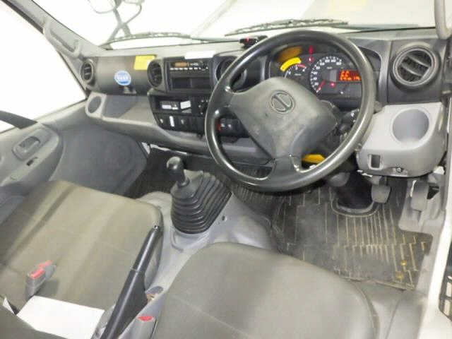 HINO DUTRO 2012