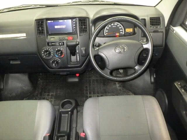 TOYOTA LITE ACE VAN 2020