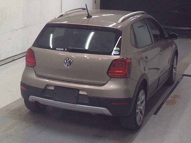VOLKSWAGEN CROSS POLO 2017