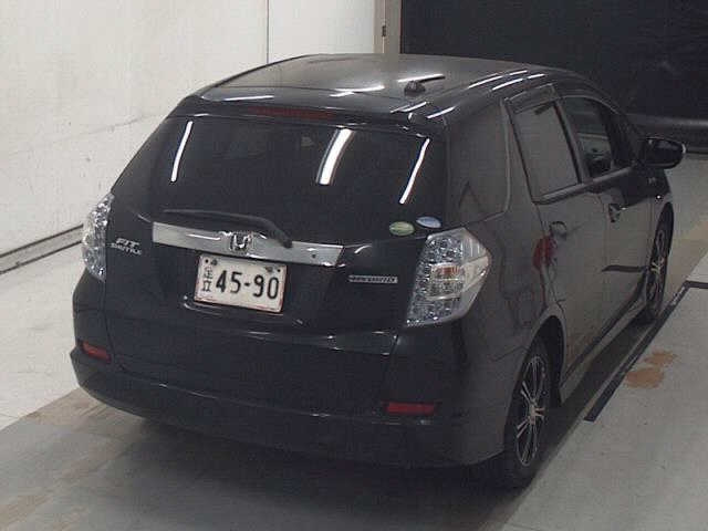 HONDA FIT SHUTTLE 2013