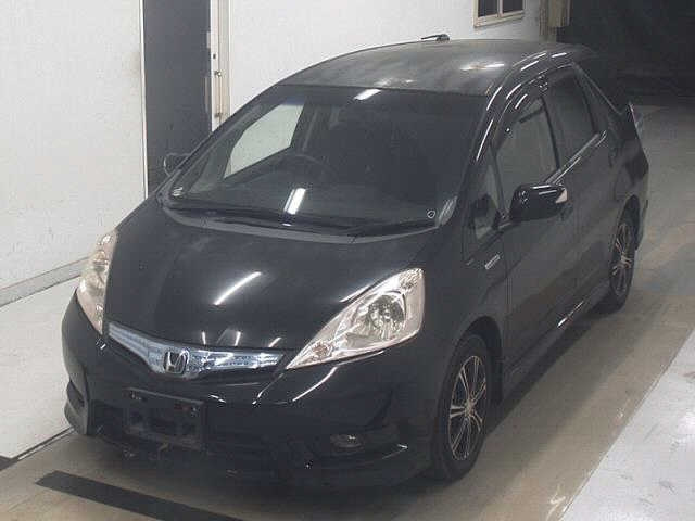 HONDA FIT SHUTTLE 2013