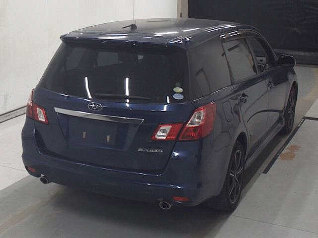 SUBARU EXIGA 2011