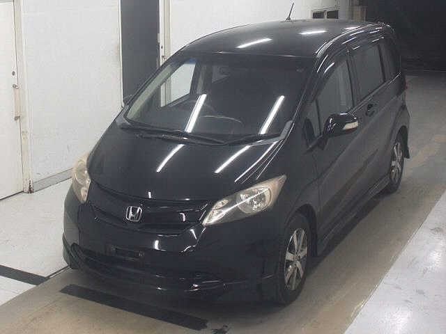 HONDA FREED 2010