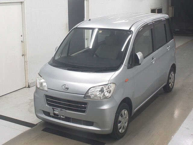 DAIHATSU TANTO EXE 2010