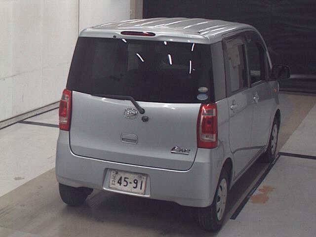 DAIHATSU TANTO EXE 2010