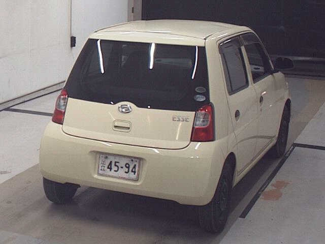 DAIHATSU ESSE 2010