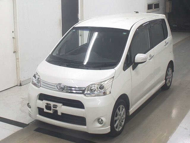 DAIHATSU MOVE 2011