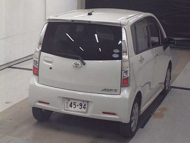 DAIHATSU MOVE 2011