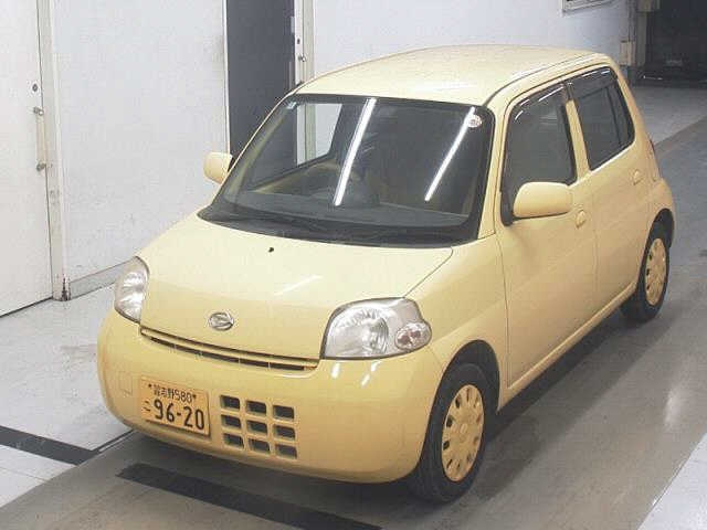 DAIHATSU ESSE 2010