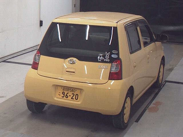 DAIHATSU ESSE 2010