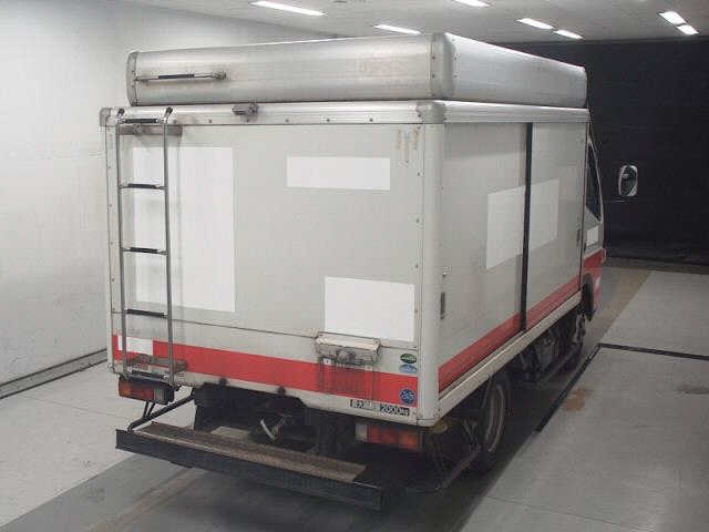MITSUBISHI CANTER 2012