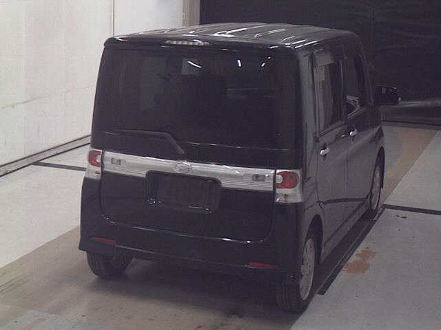 DAIHATSU TANTO 2008