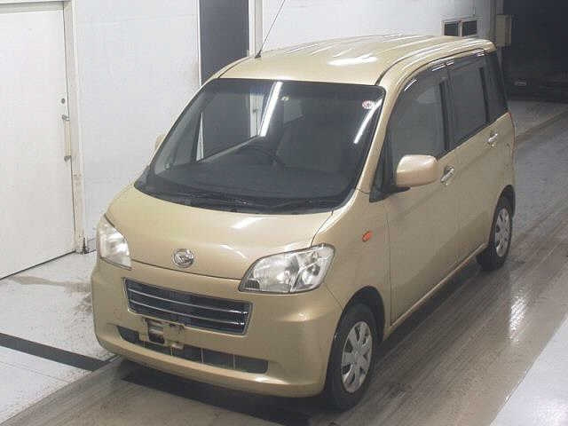 DAIHATSU TANTO EXE 2010