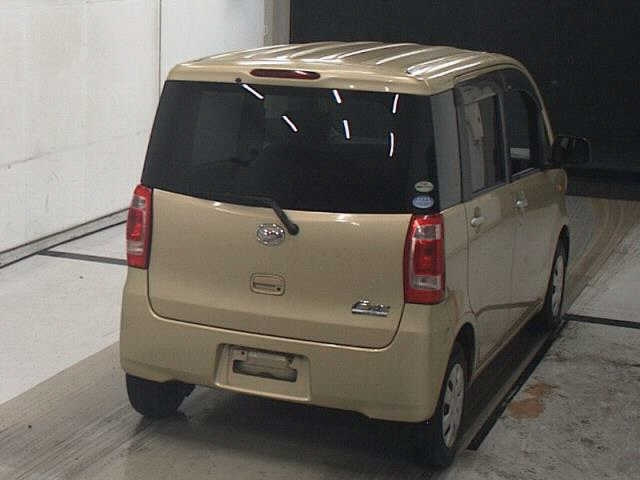 DAIHATSU TANTO EXE 2010