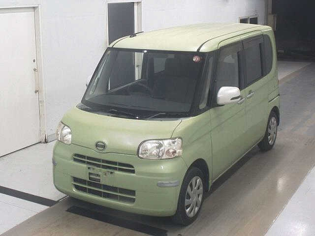 DAIHATSU TANTO 2012