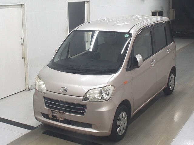 DAIHATSU TANTO EXE 2010