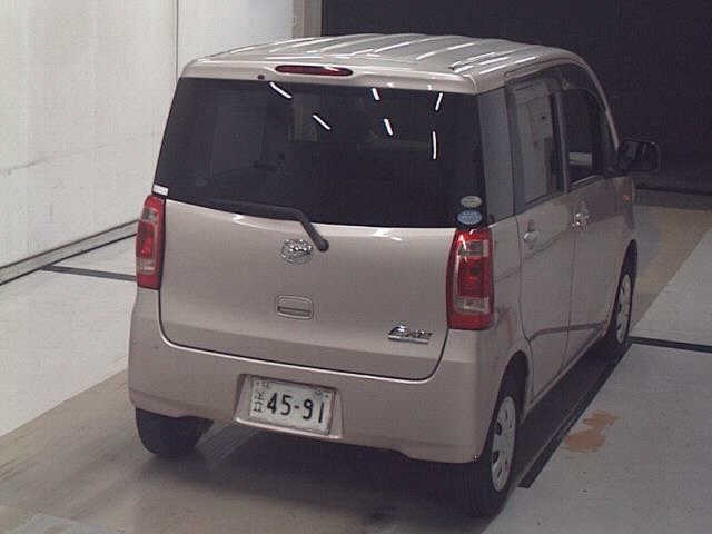 DAIHATSU TANTO EXE 2010